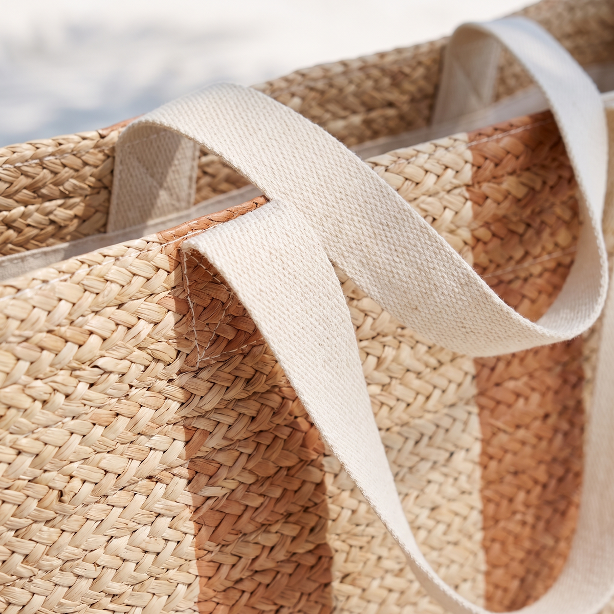 Carryall Beach Bag - Clay Stripe — detail shot