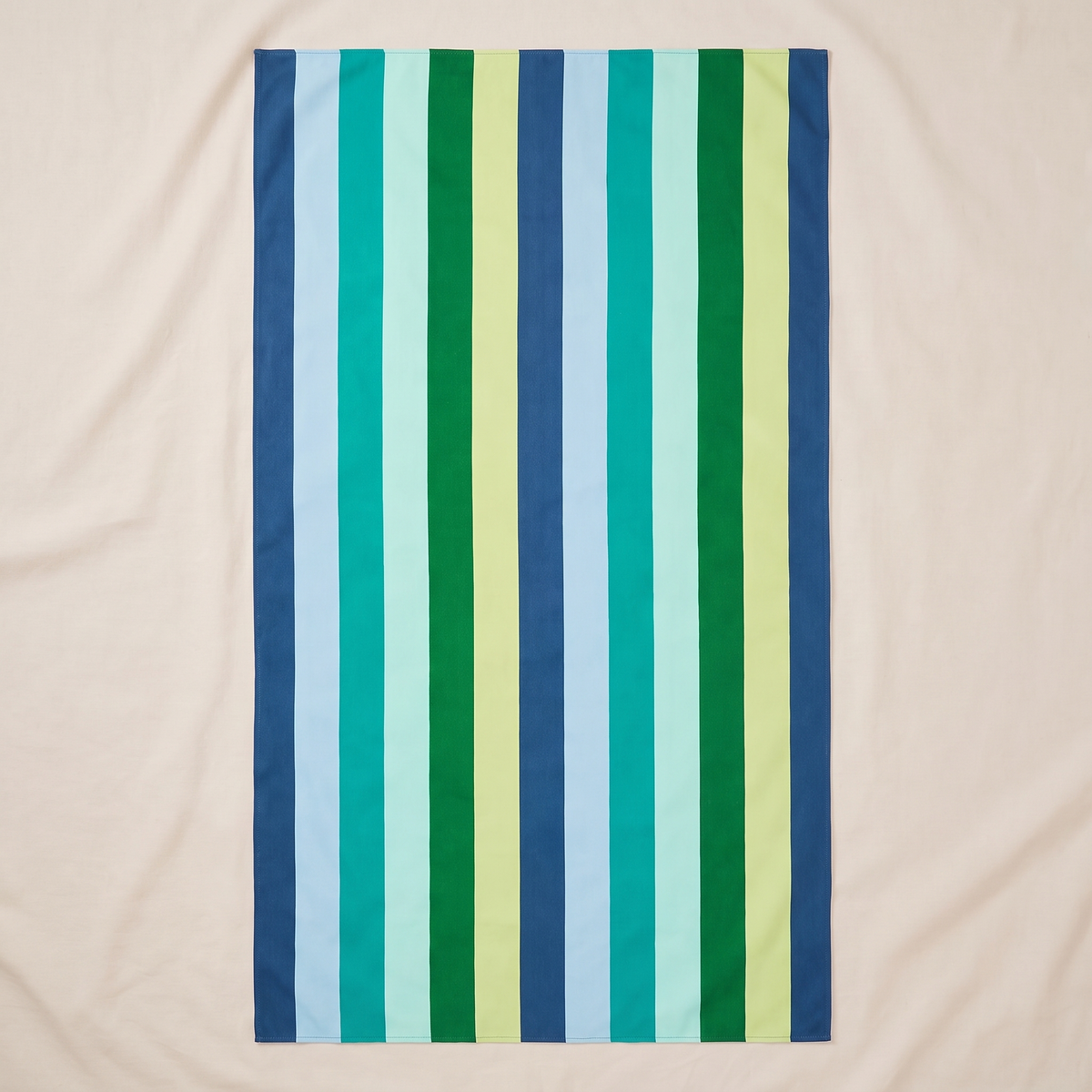 Quick Dry Beach Towel - Cool Lagoon — front shot