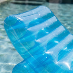 Chaise Lounger Float - Clear Blue — detail shot
