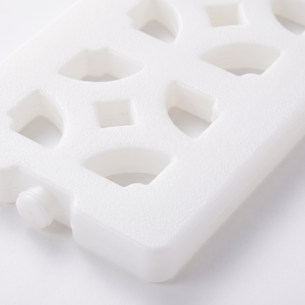 The Mini Breeze Block Ice Pack — detail shot