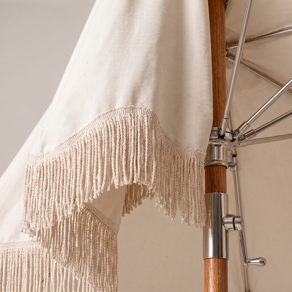 The Premium Beach Umbrella - Antique White — detail shot
